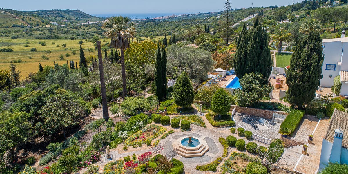 PAINTING RETREAT IN PORTUGAL